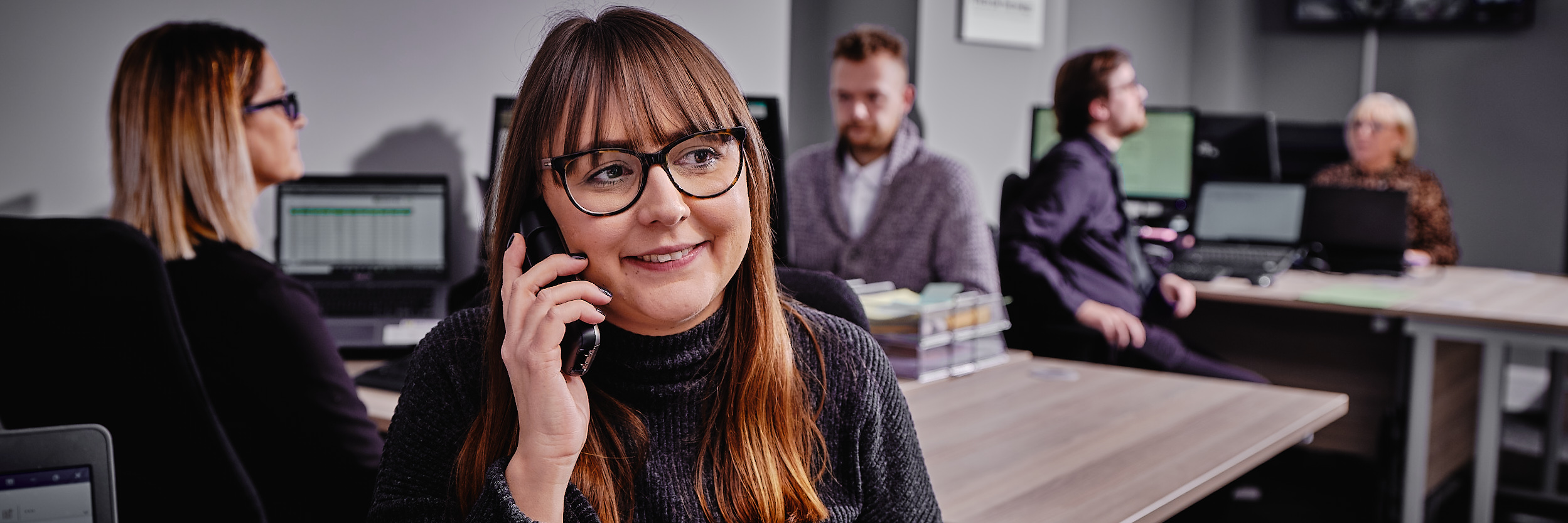Simtec Office Worker on the phone