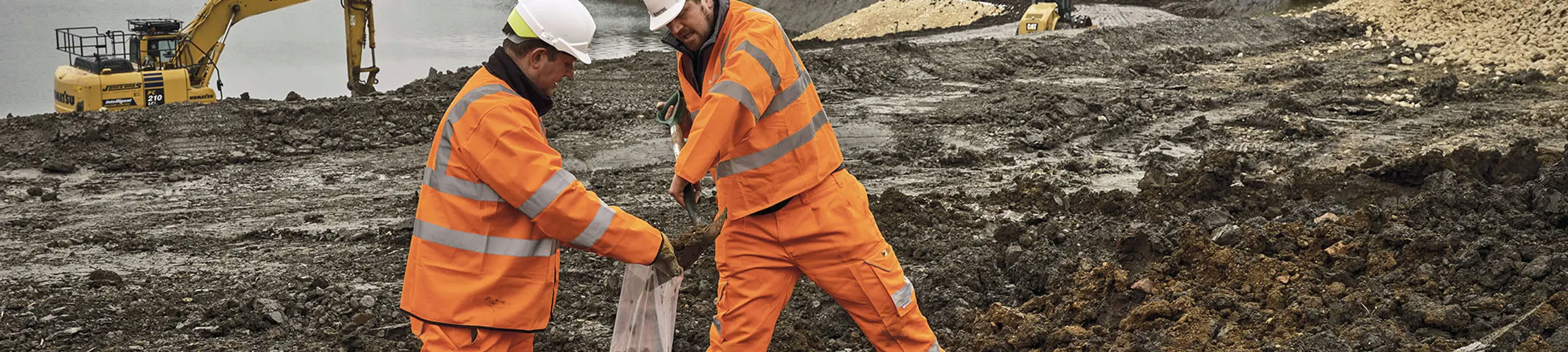 Collecting aggregates on site Collecting aggregates on site