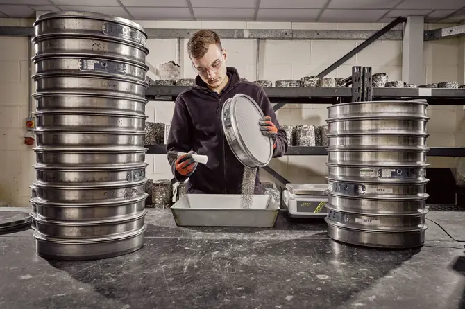 Soil Sieving in the Lab Soil Sieving in the Lab